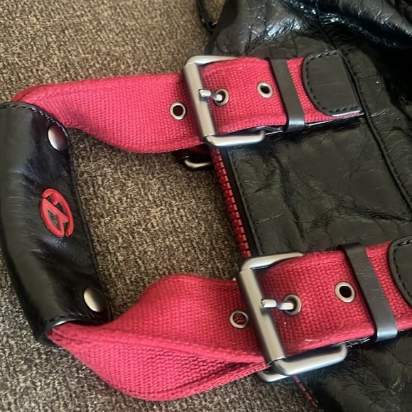 Francesco Biasia Red and Black Leather Hobo Designer Rare Bag - Picture 7 of 16